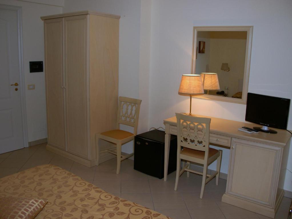 Villa Aurora Le Castella  Zimmer foto